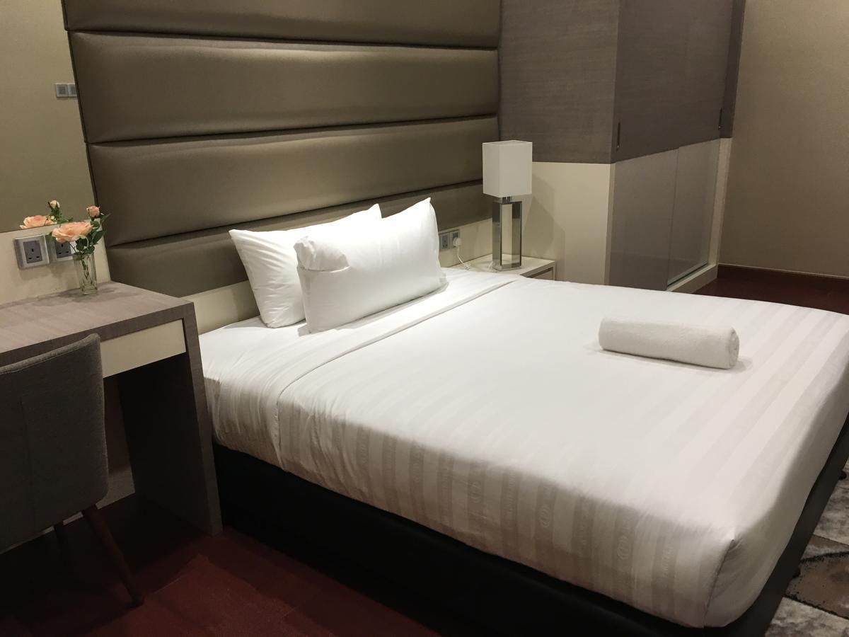 Jb City Paragon Serviced Apartment ยะโฮร์บาห์รู ภายนอก รูปภาพ