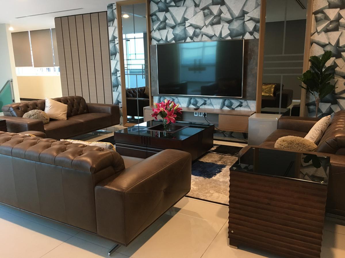 Jb City Paragon Serviced Apartment ยะโฮร์บาห์รู ภายนอก รูปภาพ