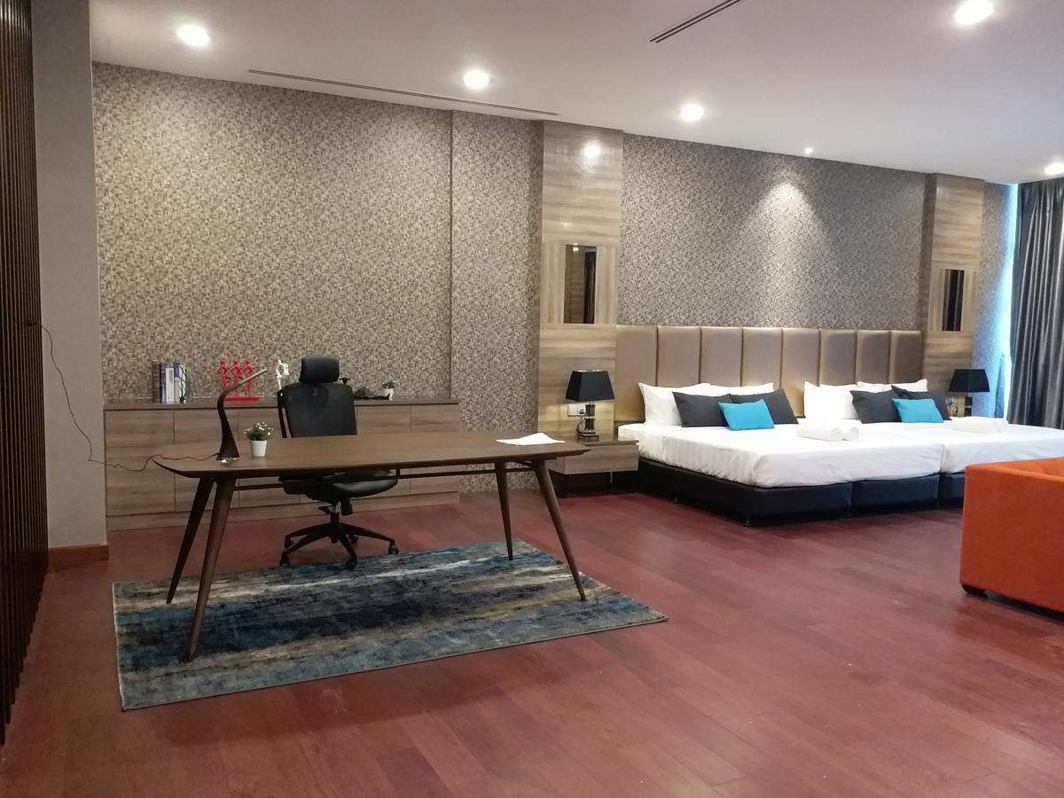 Jb City Paragon Serviced Apartment ยะโฮร์บาห์รู ภายนอก รูปภาพ