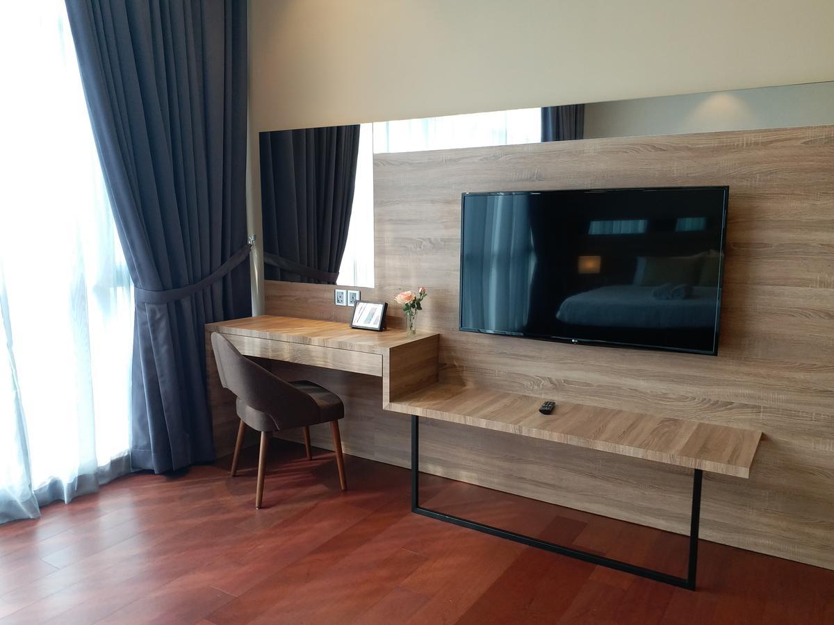 Jb City Paragon Serviced Apartment ยะโฮร์บาห์รู ภายนอก รูปภาพ