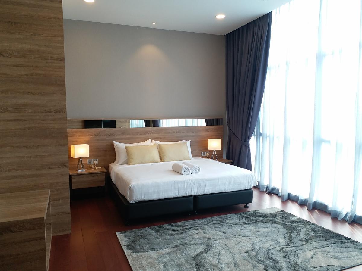Jb City Paragon Serviced Apartment ยะโฮร์บาห์รู ภายนอก รูปภาพ