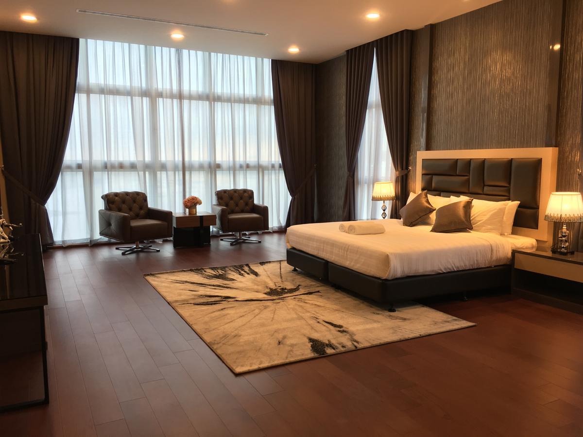 Jb City Paragon Serviced Apartment ยะโฮร์บาห์รู ภายนอก รูปภาพ
