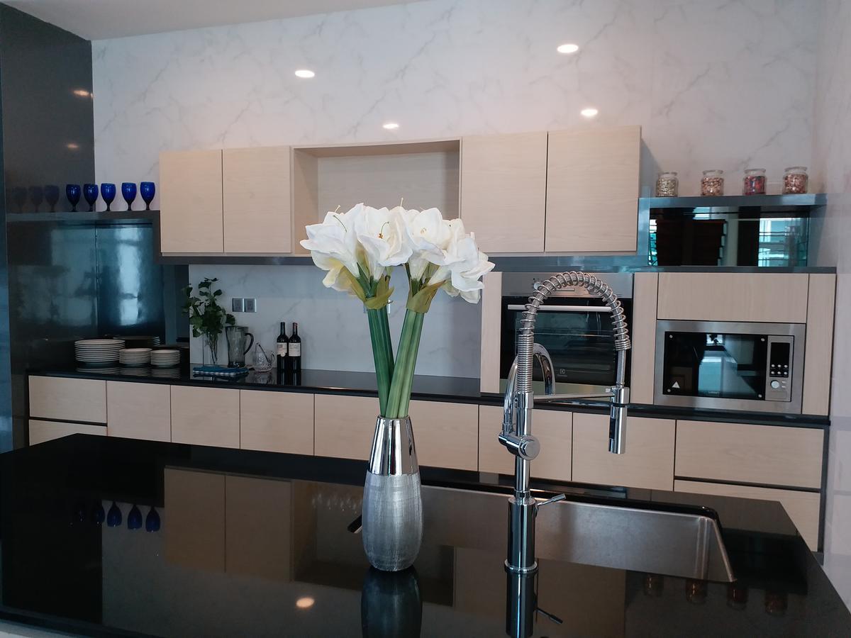 Jb City Paragon Serviced Apartment ยะโฮร์บาห์รู ภายนอก รูปภาพ