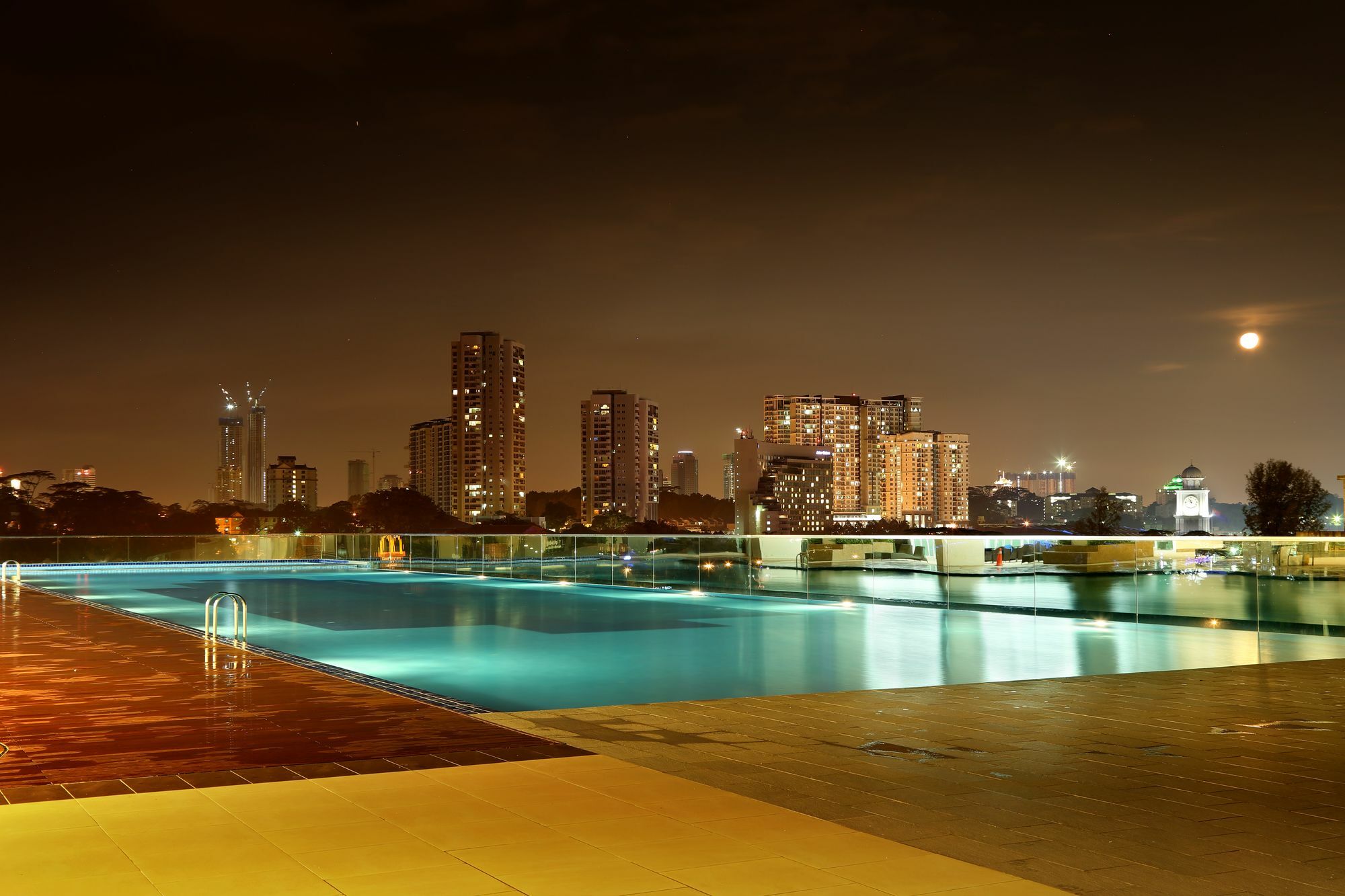 Jb City Paragon Serviced Apartment ยะโฮร์บาห์รู ภายนอก รูปภาพ