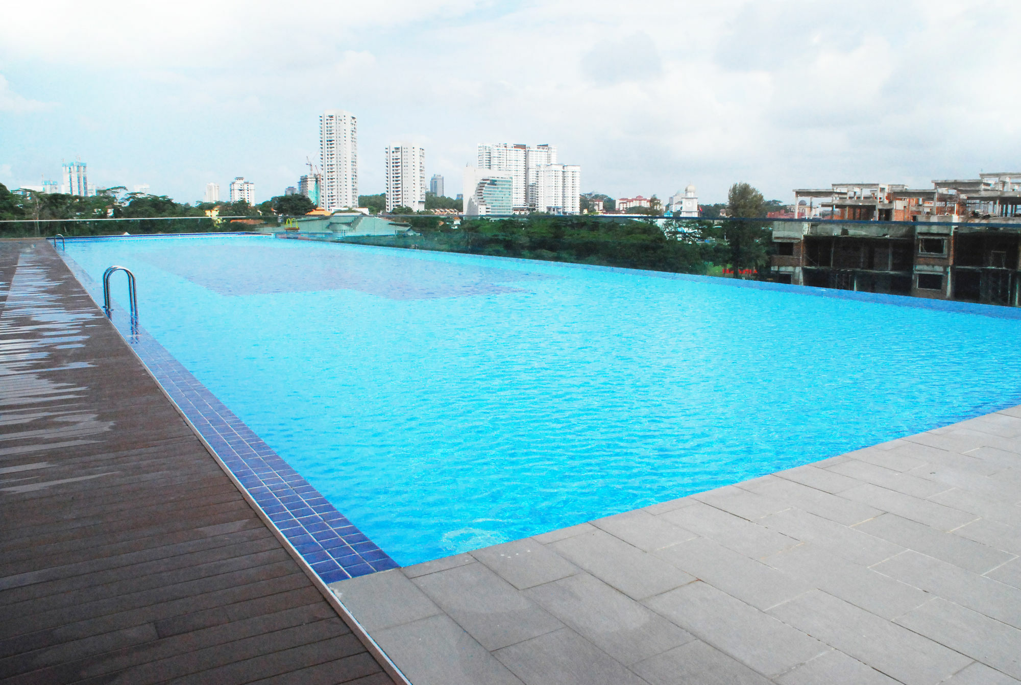 Jb City Paragon Serviced Apartment ยะโฮร์บาห์รู ภายนอก รูปภาพ